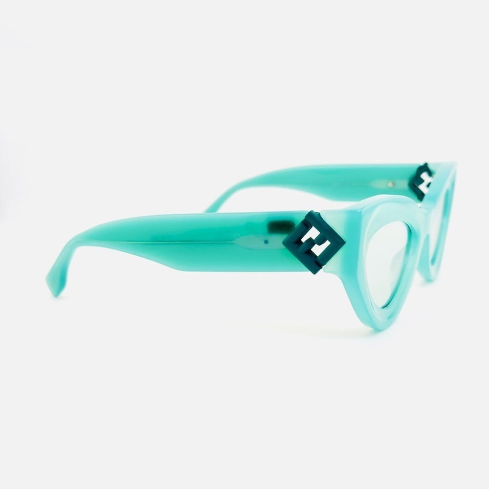 FENDI FF Diamonds Cat-eye women’s sunglasses FE401461 Light Green Frame - Picture 12 of 16